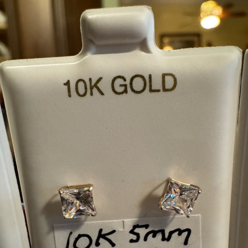 10K Gold Stud Earrings